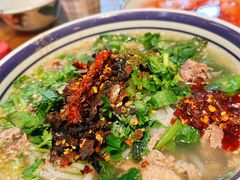 -云阿蛮云南生烫牛肉米线(奉贤路店)