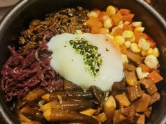 炭烤牛舌鸡枞菌拌饭-一沙一城·岩烤牛扒(深圳首店)