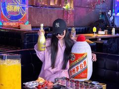 -喜鹊音乐酒馆(西街店)