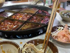 -正南齊北重庆老火锅(光华村直营店)