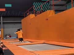-极限PLAY运动娱乐新世界·团建派对潮玩休闲馆·室内蹦极高空游乐园