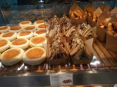 -巴黎贝甜(大宁国际商业广场店)