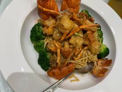 -万龙洲海鲜(大兴绿地缤纷城店)