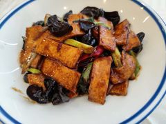 家常千页豆腐-江南村酒家