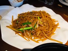 -渝半城经典川粤菜(重庆天地店)