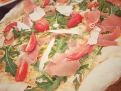 -32 pizza