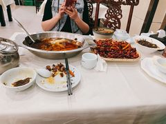 -鑫巴蜀小镇 · 水煮鱼专研店(玉桥店)