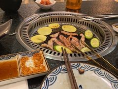 -炙忧烤肉屋(中国铁建广场店)
