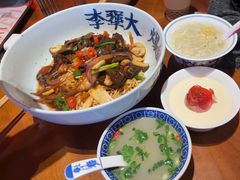 -李犟大爆鳝面·手工蟹黄包(湖滨西湖店)