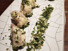 奇妙虾球-海派悦庭·海胆烧麦·新融合菜(凯德广场店)