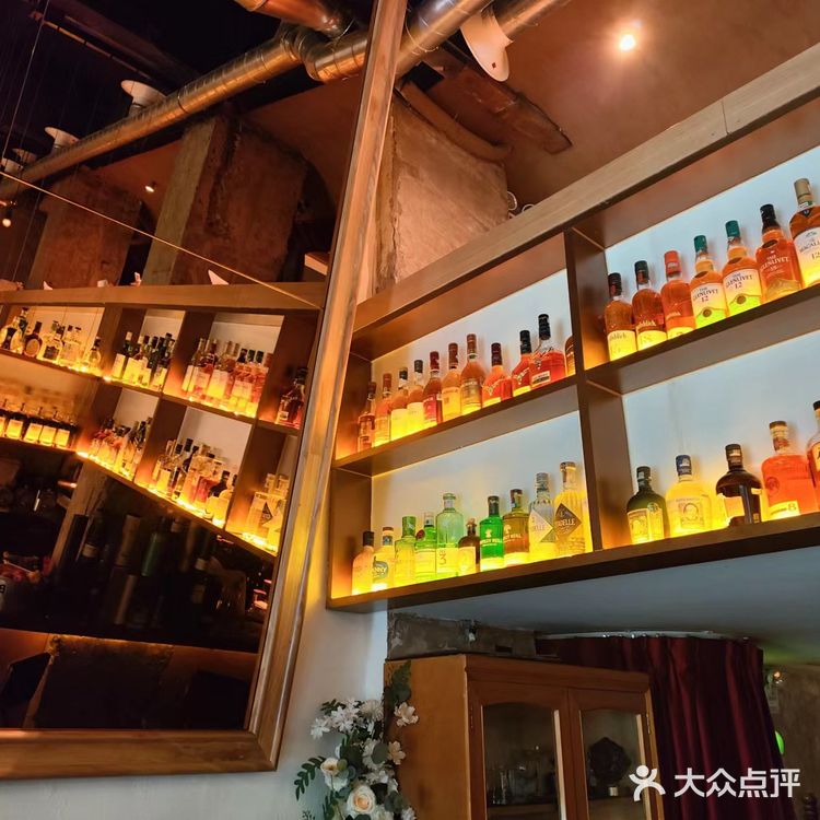 三里屯小伯格小酒馆