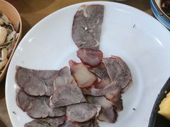 -鹤乡东北菜(崮山路店)