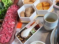 -野山舂·贵州现舂酸汤牛肉(民生路店)