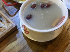 缸缸土蘑菇汤-六合顺