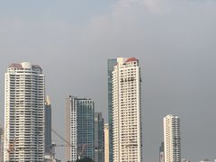 -曼谷湄南河畔华美达广场酒店