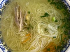 -二孃鸡爪爪(东郊记忆店)