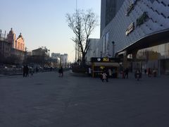 -万达广场(龙湖店)