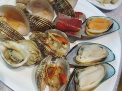 -亚洲国际大酒店·云顶阁旋转自助餐厅