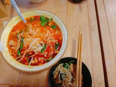 -叁窝雀·云南小锅米线(万象汇店)