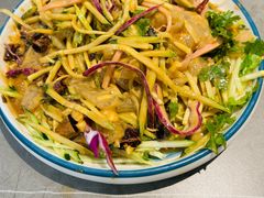 -鑫渔港海鲜本地菜·山海关浑锅(东戴河店)