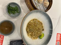 -馋三尺蟹粉小笼(人民广场店)