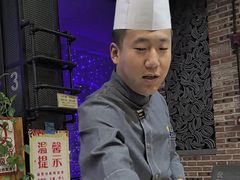 -悦巷海鲜自助铁板烧(秦皇东大街店)