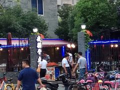 -夜猫子串吧·龙虾.江西小炒(万塘路店)