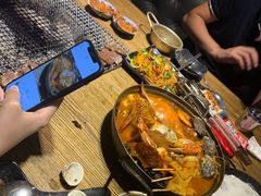 -鑫釜山海鲜烧烤(鑫丰国际店)