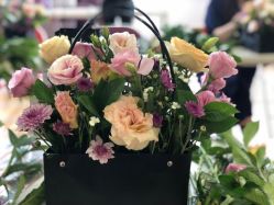 -东方幸福国际母婴月子会所(沙湾公园店)