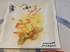 -雪乡人家东北菜·铁锅炖一切(高斯路店)