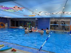 -戊辰亲子游泳俱乐部