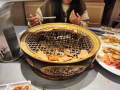 -山焱·炭火自助烤肉(周浦万达店)