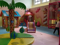 -蒙特利亲子乐园