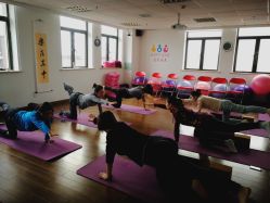 -爱尔乐美孕产瑜伽·普拉提