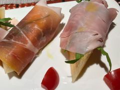 帕尔玛火腿配哈密瓜-Primo·丽莫意大利窑烤披萨