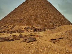 -吉萨金字塔群