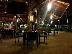 -Sunset Bar(丹绒亚路香格里拉店)
