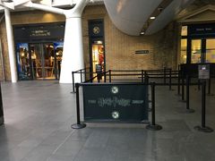 -九又四分之三站台