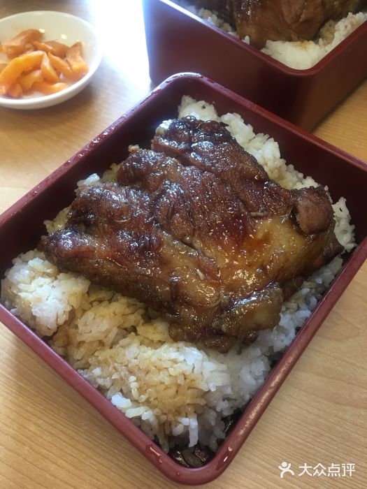 和风拉面图片