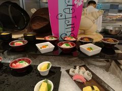 -圣丰索菲特·2 On 988 Café 自助餐厅