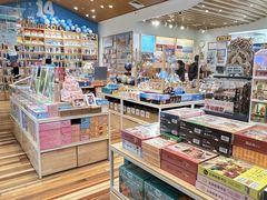-猫的天空之城概念书店(印象城购物中心店)