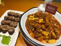 -莲餐厅·湖北菜·潜江小龙虾店(愚园路店)