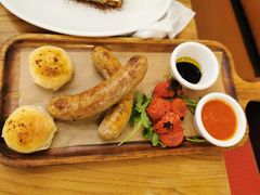 -城市大道红炉披萨烘焙坊