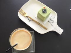 -UNI UNI(环亚凯瑟琳店)