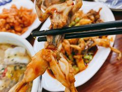 -胡子饮食店