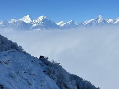 -牛背山