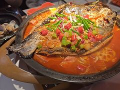 -鸣记脆皮烤鱼(三八广场店)