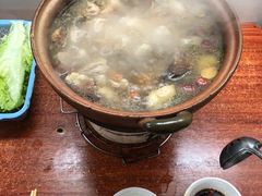 -威邵鸡煲(西华路总店)