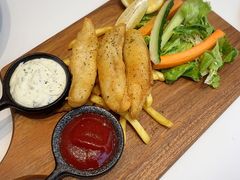 英式特色炸鱼薯条-Manner Coffee(万象食家店)