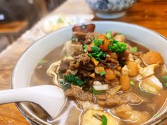 牛肉香肠汤面-跃跃鸡肠面(人民北路店)
